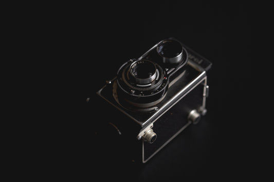 A picture of a camera relating to shopify image optimisation best practises